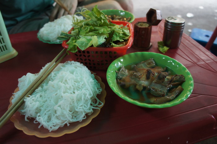 Traveling & Eating in Northern Vietnam // Serious Crust by Annie Fassler