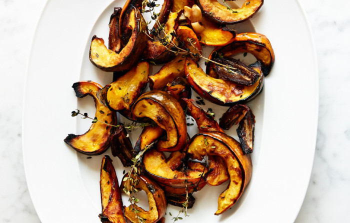 Squash with Dates and Thyme // Weekend Finds on Serious Crust