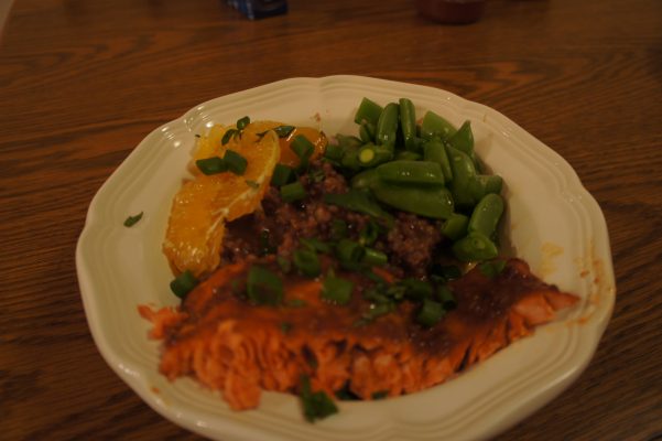 Salmon rice bowl